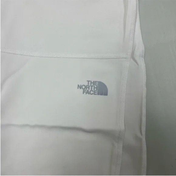 NWT North Face Thermals - Picture 5 of 5